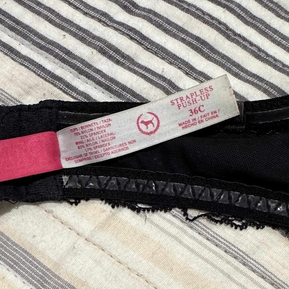 PINK Victoria's Secret Black Lace Bra - Picture 2 of 3